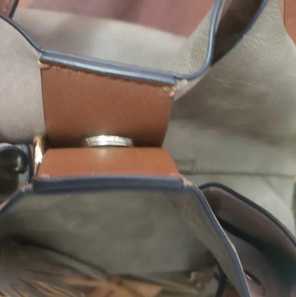 Satchel purse bag with double tassels NEW - Picture 6 of 12